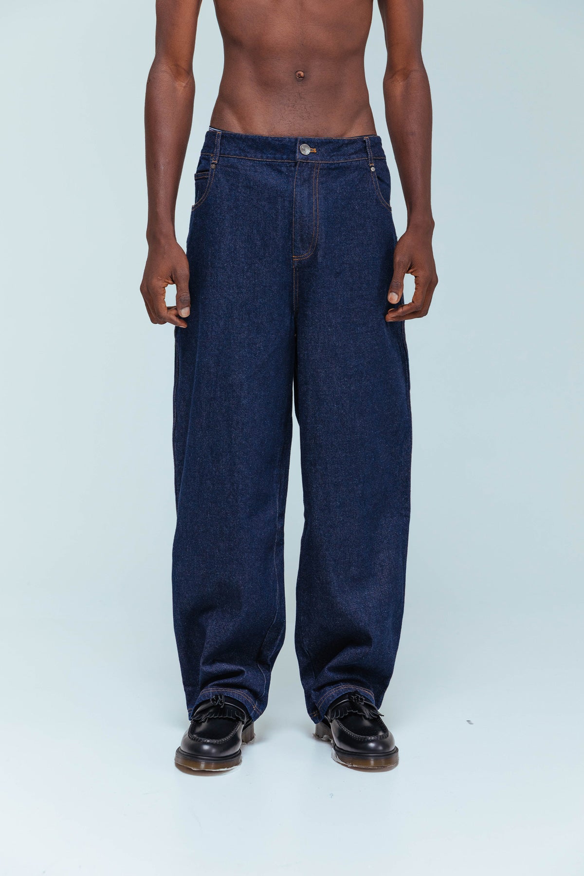 Barrel Leg Jeans