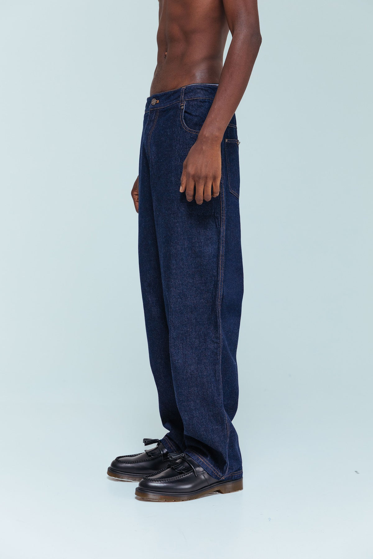 Barrel Leg Jeans