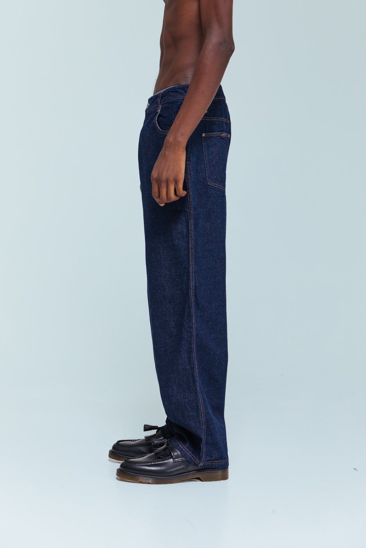 Barrel Leg Jeans