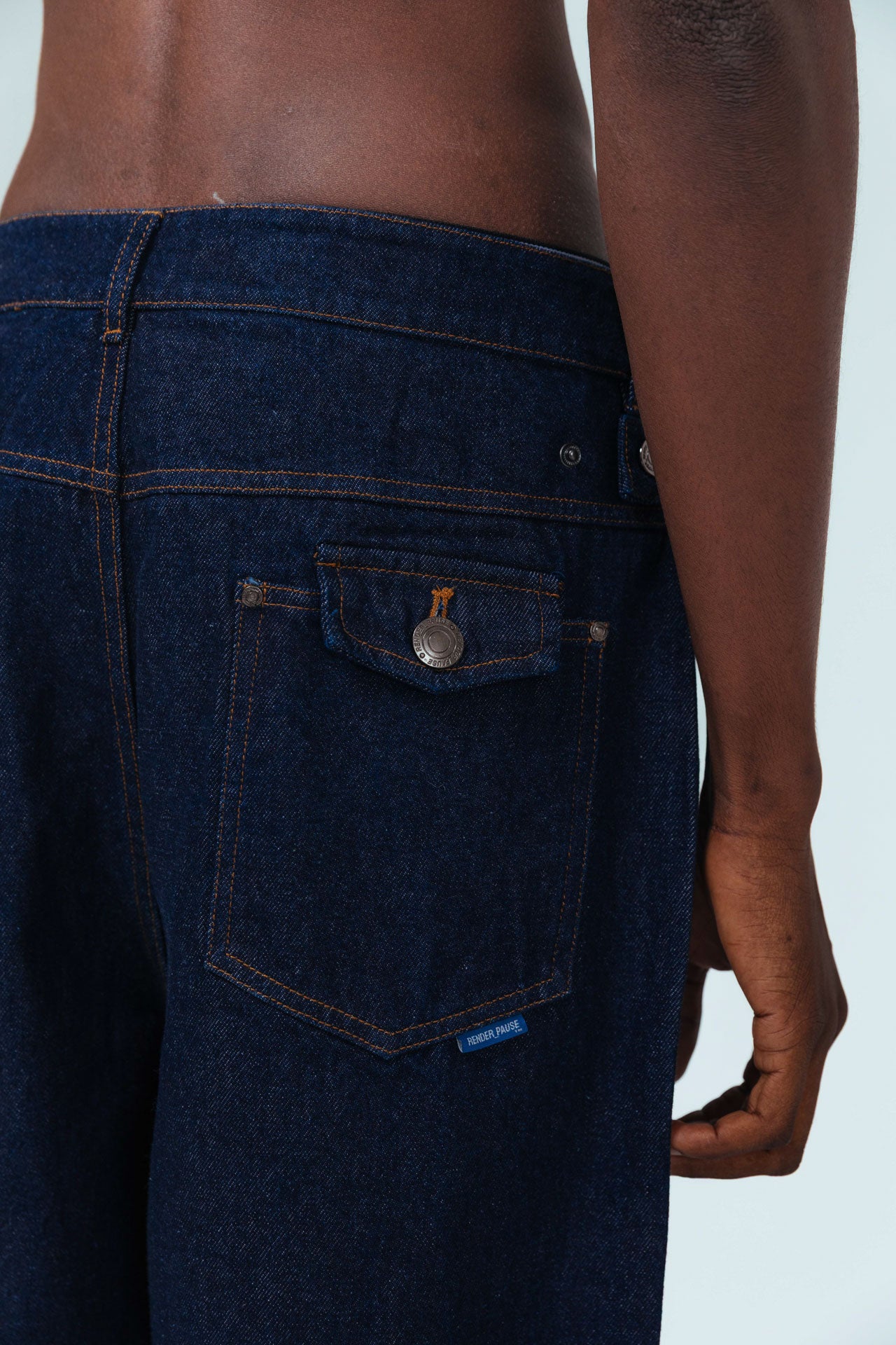 Barrel Leg Jeans