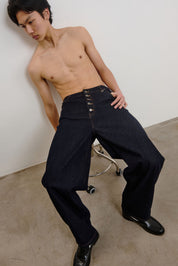 Kane Barrel Leg Jeans