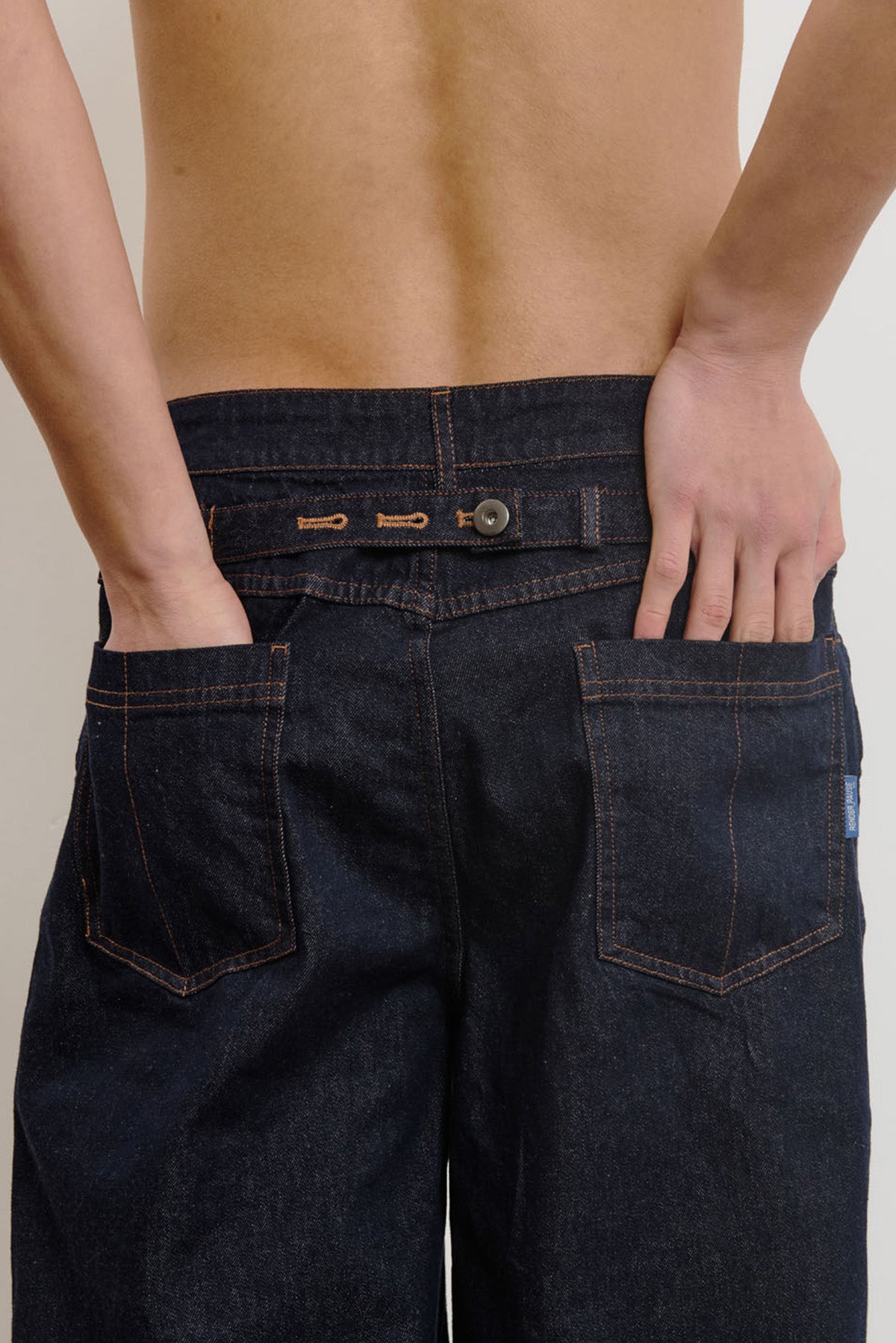 Kane Barrel Leg Jeans