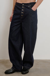 Kane Barrel Leg Jeans